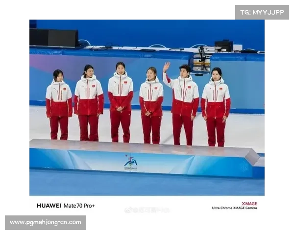 中国女子接力队亚锦赛夺金庆功会盛大举行 众将喜迎荣誉时刻