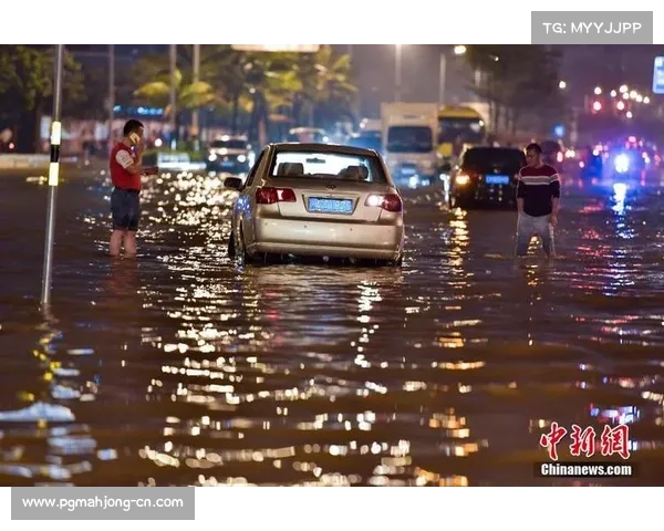暴雨侵袭苏格兰公开赛第三轮比赛暂停 延期至周日进行补赛 暴雨侵袭苏格兰公开赛第三轮比赛暂停 延期至周日进行补赛