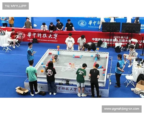 武汉汉超联赛首度引入高校组 华中大与武理上演激烈学术德比 武汉汉超联赛首度引入高校组 华中大与武理上演激烈学术德比